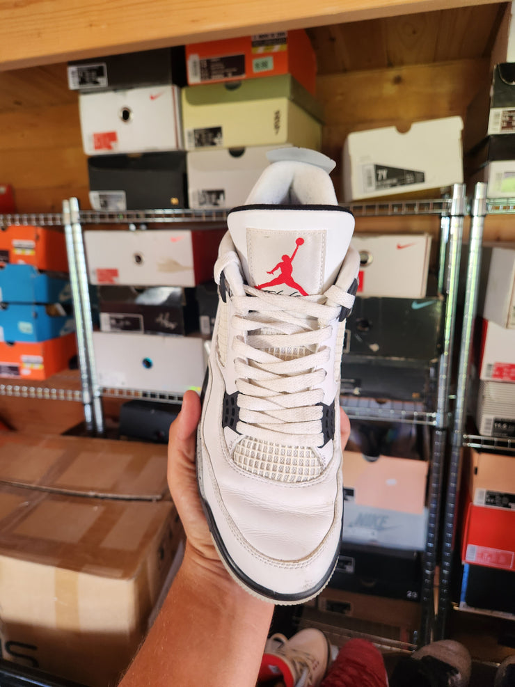 Air Jordan 4 Retro White Cement (2016)
