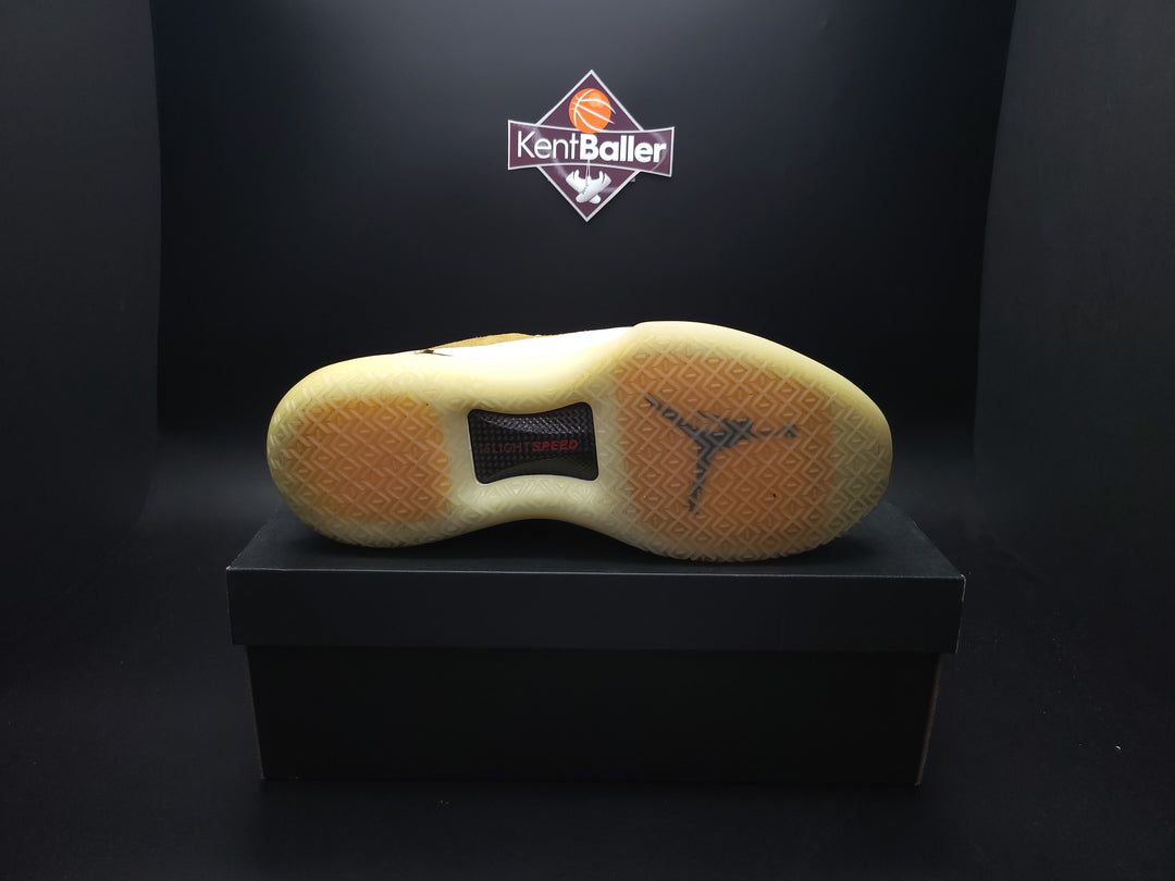 Air Jordan 32ベージュ シューズ GS) Air Jordan 32 Low 'Golden Harvest' AA1257-700